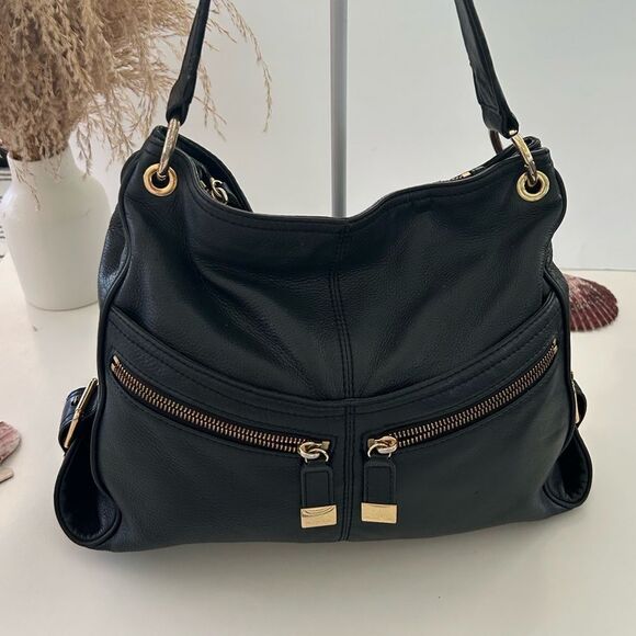 Michael Kors Black Pebbled Leather Hobo Shoulder Bag Gold Hardware - Picture 6 of 13